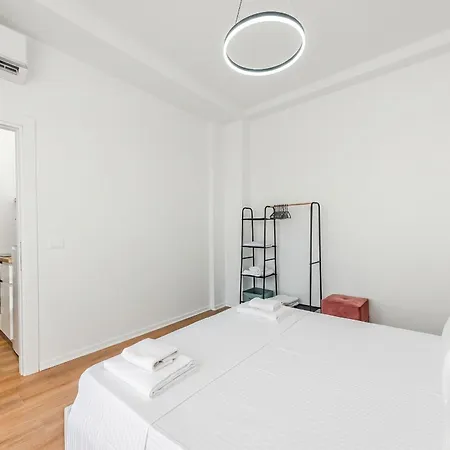 Apartment 8th Floor Apartments, *